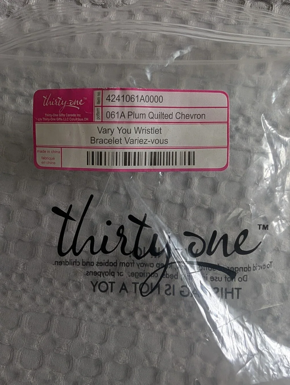 thirty-one Quilted Purple Wristlet Clutch